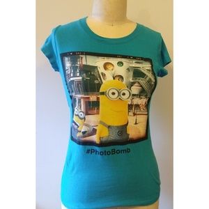 Despicable Me Minion #photobomb T Shirt